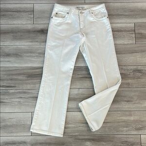 Cabi off white boot cut jeans size 0
